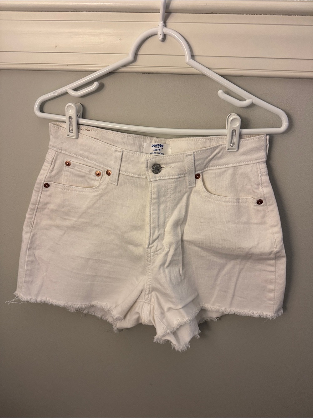 Denizen from Levi's White Frayed Hem Jean Shorts